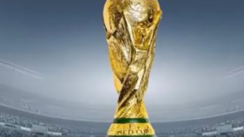 石宇奇惊艳复出，全英羽球公开赛首日赛事亮点频现